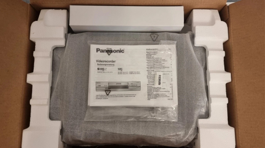 Videorekorder VHS UNBENUTZT RARITÄT Panasonic NV-HV61