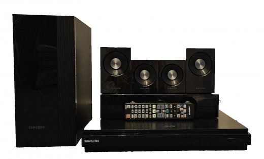 Heimkinosystem Samsung HT-D5100 Blu-Ray 3D DVD Player 1Jahr Garantie