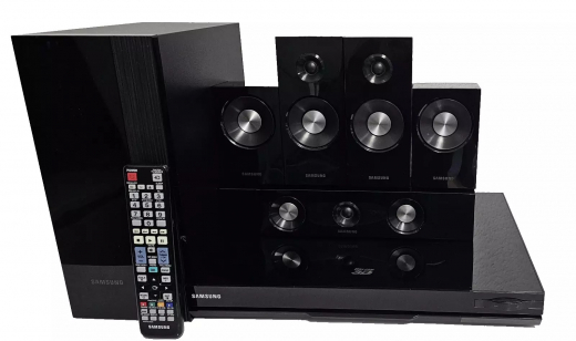Heimkinosystem Samsung HT-D5500 Blu-Ray 3D DVD Player